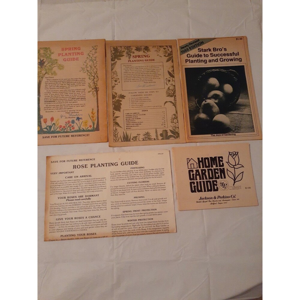 Lot Of Vintage Gardening Guides Brochures Leaflets